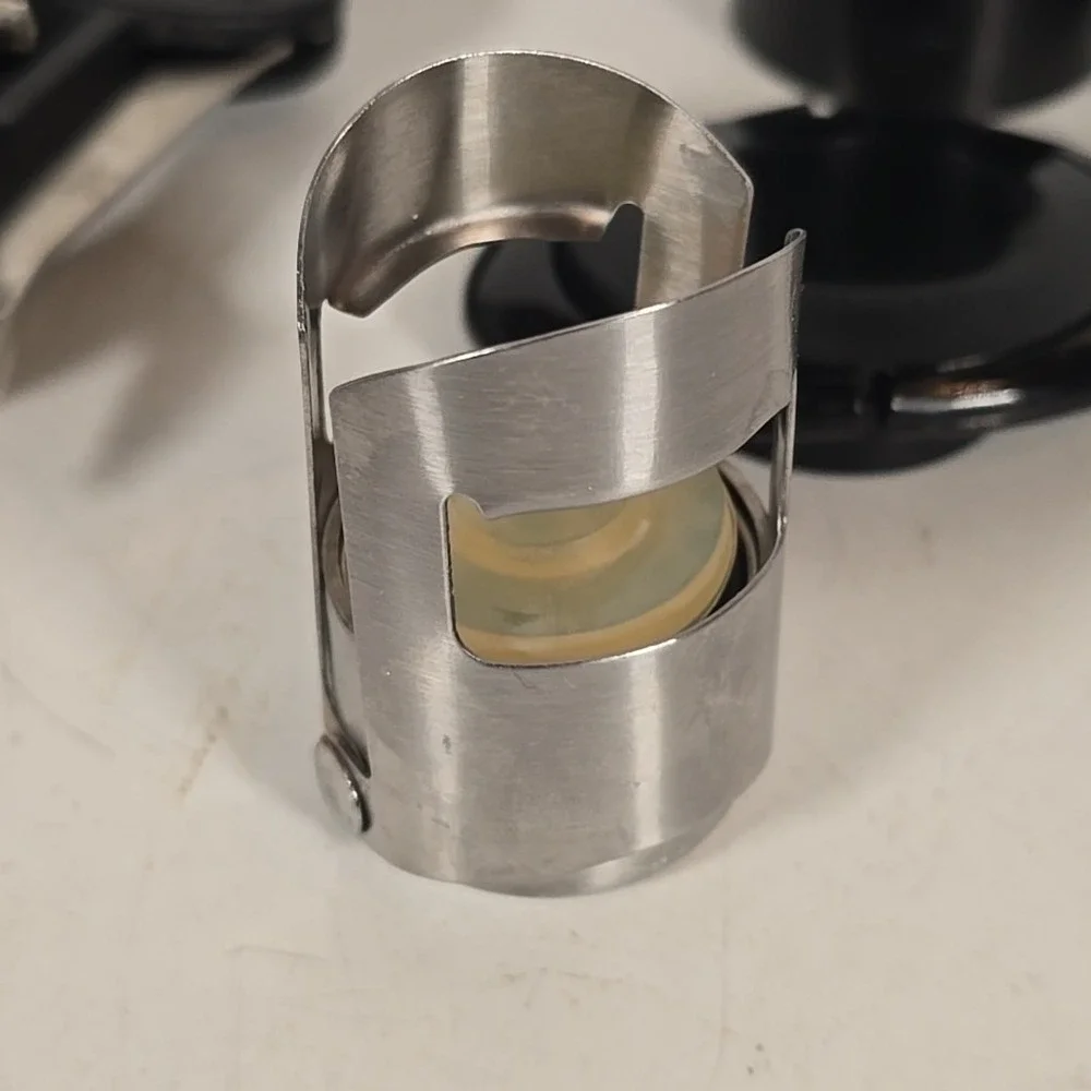 Wine opener & Stoppers Set Wine Saver‎ Foodsafe Silicone Caps And Bottle Opener